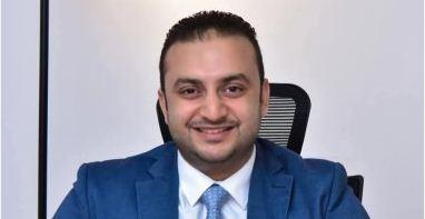 د. محمد شعبان.. مدير فرع «الرعاية الصحية» بالأقصر :  «صفر انتظار» فى الرعاية المركزة والحضانات