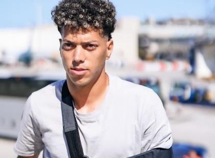 كأس العالم للأندية.. إمام عاشور يعود للقاهرة بعد الاطمئنان على الجراحة