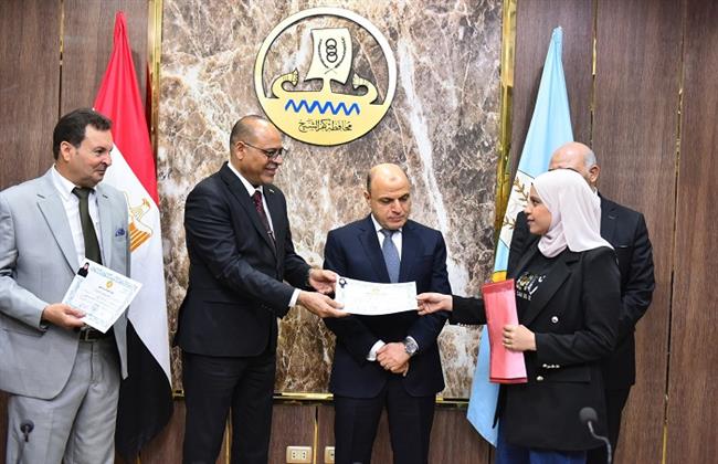 وزير العمل: الأمن والاستقرار ثمرة رؤية الرئيس وزيادة منح العمالة غير المنتظمة تنفيذًا لتوجيهاته