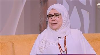 شاهد.. كيف تشجع الأبناء على الصلاة والالتزام بها؟