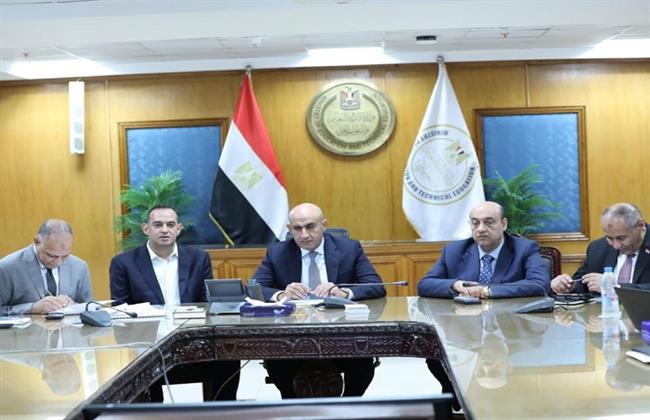 وزير التربية والتعليم يواصل متابعة غرفة عمليات امتحانات الثانوية العامة للعام الدراسي 2024/2025 