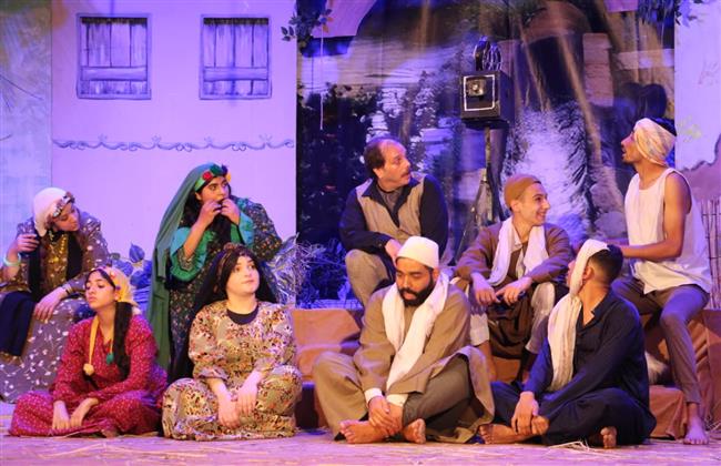 مهرجان فرق الأقاليم المسرحية 47| قومية البحيرة تعرض «سينما 30».. صور 