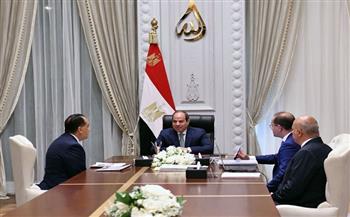 الرئيس السيسي يوجه بالاستفادة من كافة التجارب الدولية المُتميزة في ترسيخ استقرار السياسات المالية والضريبية