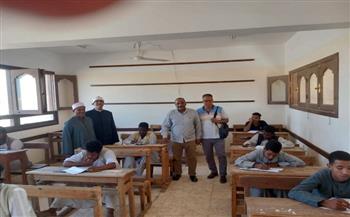 تفقد سير امتحانات الثانوية الأزهرية بإدارتي حلايب وأبو رماد وسط أجواء من الهدوء والانضباط