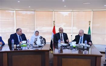 وزير العمل يبحث مع الاتحاد المصري لمقاولي التشييد والبناء تفعيل التعاون في الملفات المشتركة