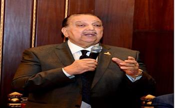 "رئيس تعليم الشيوخ" يطالب بآليات لتطبيق عقوبة التنمر في المدارس والجامعات 