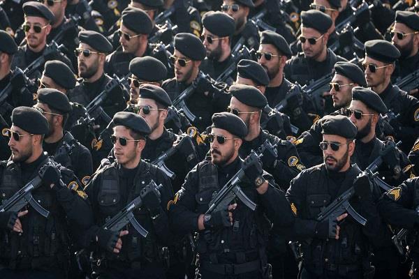  مصدر إقليمي: إيران أبلغت الولايات المتحدة عبر قناتين دبلوماسيتين قبل ساعات من الهجمات على قطر