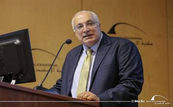 سامح فوزي: مكتبة الإسكندرية تهتم بقضايا حقوق الإنسان فكرًا وممارسة