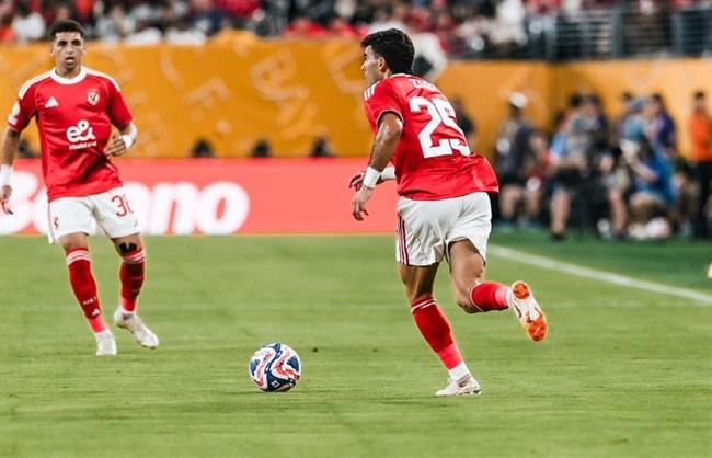 نجم الزمالك السابق: زيزو أفضل لاعب أهلاوي في كأس العالم للأندية