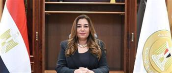 "قومي المرأة" يهنئ وزيرة التنمية المحلية لحصولها على جائزة "الإنجاز الوطني 2024" 