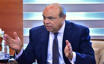 وزير الطيران المدني: المراقبون الجويون المصريون واجهوا التحديات بكفاءة واحترافية عالية