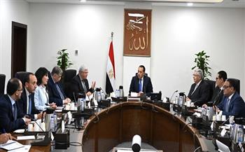 رئيس الوزراء يستعرض النتائج الخاصة بالتعاون بين "أكسفورد" ومستشفى 500500 لتطوير العلاج الجيني للسرطان