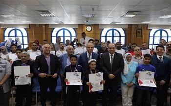 محافظ المنيا يكرم الأبطال الرياضيين الحاصلين على بطولات عربية وأفريقية