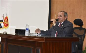محافظ بورسعيد يترأس جلسة أعمال المجلس التنفيذي لمحافظة بورسعيد 