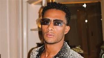 محمد رمضان يرد على شائعات أجره الخيالي: "عمري ما طلبت 200 مليون.. وغيابي بسبب السينما"