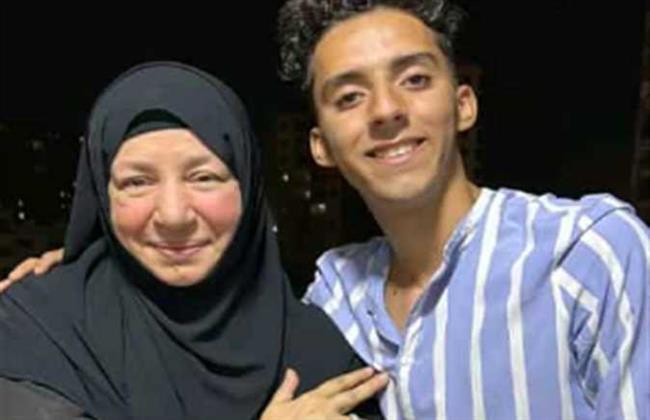بصورة واحدة... عبلة كامل تُشعل  السوشيال ميديا