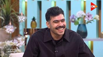 الليلة.. أحمد رمزي في ضيافة برنامج "معكم منى الشاذلي" 