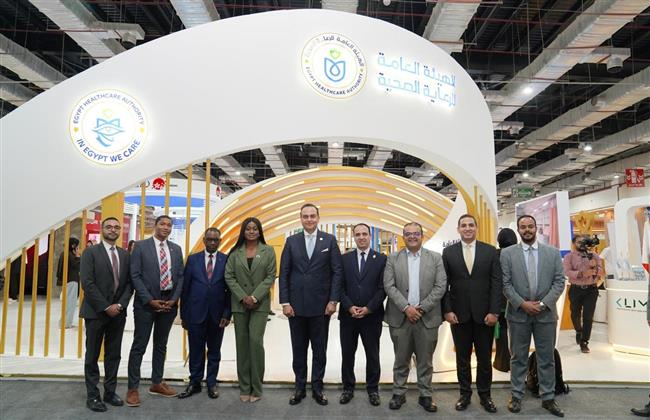 رئيس هيئة الرعاية الصحية يبحث مع وزيرة الصحة الناميبية سبل التعاون