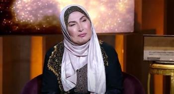 جميلة عزيز تعلن إصابتها بقطع في شبكية العين وتطلب الدعاء من جمهورها
