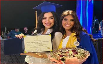 مي فاروق تعبر عن فخرها بتخرج ابنتها زينة.. وتعلق: «يوم من أحلى أيام عمري»
