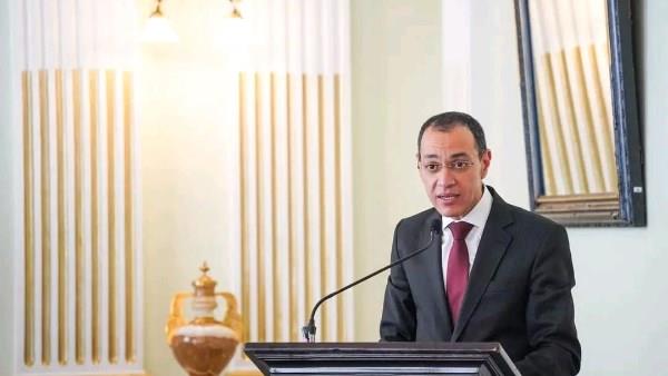 سفير مصر لدى بوليفيا يشارك في الاحتفال بذكرى مرور 70 عامًا على تأسيس مدرسة مصر في لاباز