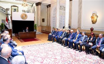 وزير الخارجية يلتقي السفراء الجدد ويؤكد أهمية حماية مصالح المصريين بالخارج