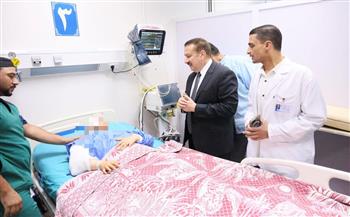 محافظ المنوفية يزور مصابي حادث الطريق الإقليمي بمستشفى الجراحات المتخصصة بشبين الكوم 