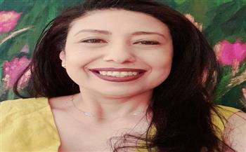 «أكفان العنب» معرض فن تشكيلي للدكتورة وفاء ياديس دعما لأسر حادث المنوفية الأربعاء