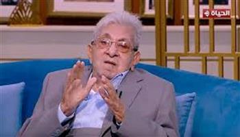 فاروق فلوكس: لم أندم على تقديم شخصية "شفيق ترتر" في الراقصة والسياسي