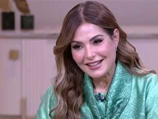 صابرين تستأنف تحضيرات مسلسل «خانة فاضية»