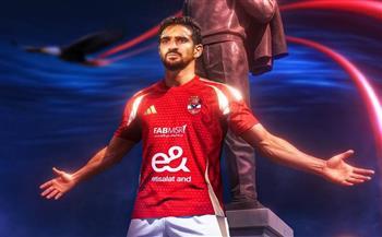 بالفيديو .. الأهلي يعلن تعاقده مع "بن رمضان " رسميا 
