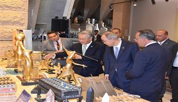 الأمين العام الأسبق لمنظمة الأمم المتحدة يزور المتحف المصري الكبير