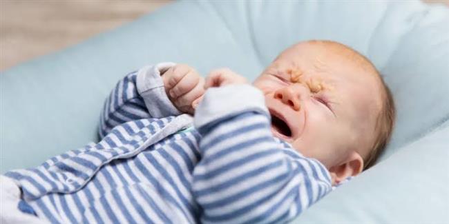 علامات الجفاف لدى رضيعك