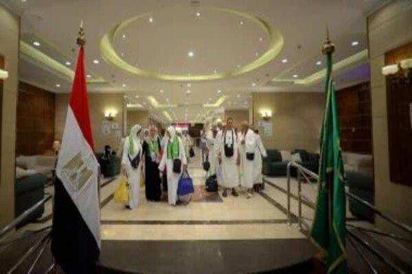 وصول طلائع حجاج السياحة إلى مشعر عرفات لأداء الركن الأعظم من الحج