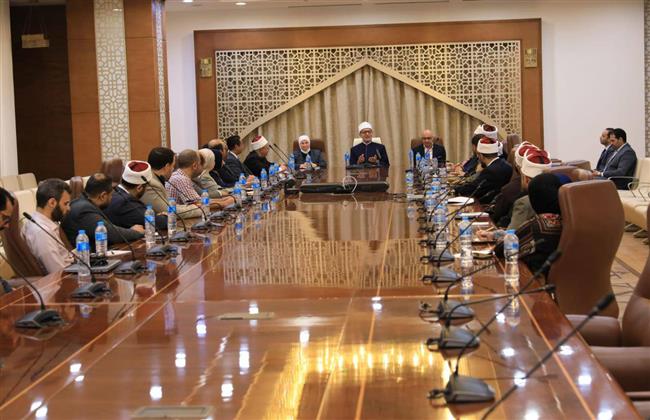 مفتي الجمهورية يترأس جلسة حوارية موسعة لإطلاق حملة وطنية لبناء وعي الشباب وتصحيح المفاهيم المغلوطة