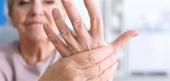 4  أسباب للإصابة برعشة اليدين