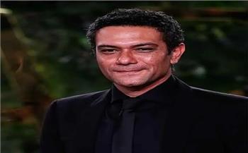 بشخصية «الخُط».. آسر ياسين في كواليس «فرقة الموت»
