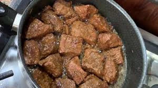 لربات البيوت.. 4 مكونات طبيعية تزيد من طراوة اللحم وتسويته سريعا