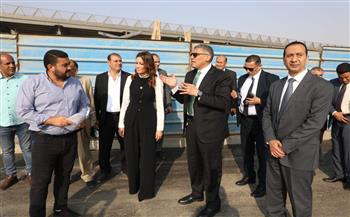 محافظ الجيزة يتفقد أعمال تطوير ميدان الرماية والطرق المؤدية إلى المتحف الكبير