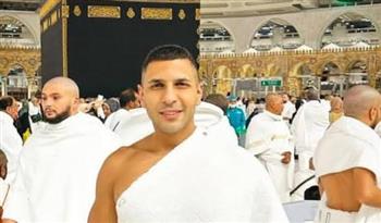بملابس الإحرام .. حسن أبو الروس يهنئ جمهوره بعيد الأضحى