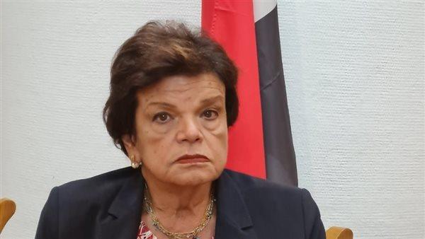 نساء من دهب.. «علا العجيزي» رائدة الآثار والعميدة بجامعة القاهرة