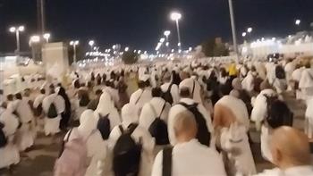 مشاعر الحجاج تشرق مع "الأضحي": رمي للجمرات وطواف الإفاضة.. وداع مكة يطوف بالروح في فلك البيت العتيق