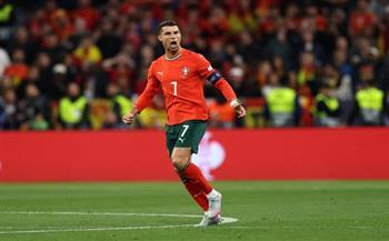 رونالدو يكشف موقفه النهائي من الاستمرار أو الرحيل مع النصر السعودي