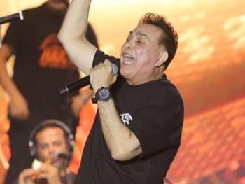 مهرجان" أوسلو"  للموسيقى يحتفى بأغانى حكيم 