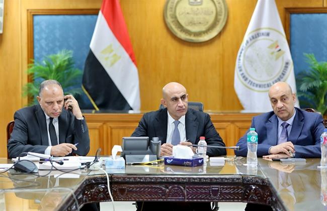 وزارة التربية والتعليم تستعرض تقرير غرفة العمليات في سابع أيام امتحانات الثانوية العامة (الدور الأول)