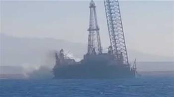العثور على اثنين من المفقودين فى حادث حفار بترول البحر الأحمر