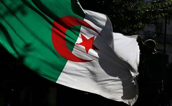 الجزائر ولاوس تبحثان سبل تعزيز العلاقات الثنائية