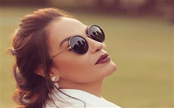 شريهان تنشر صوراً من طفولتها وهي ترقص أمام أم كلثوم
