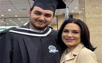 سلاف فواخرجي تحتفل بتخرج نجلها