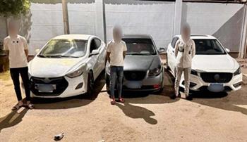  ضبط قائدي 3 سيارات لقيامهم بآداء حركات استعراضية ببني سويف